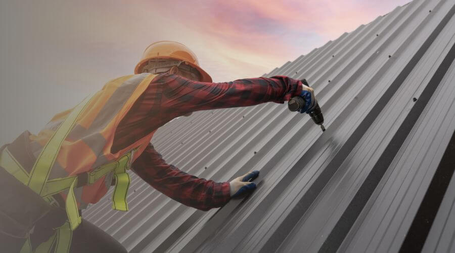 Professional gutter cleaning in Ross, ND